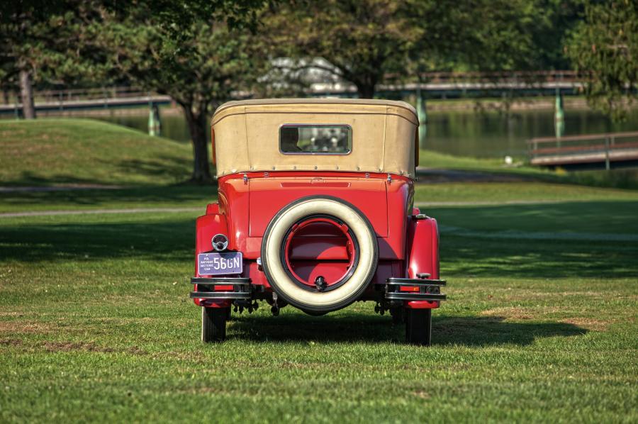  Studebaker Commander Regal Rumble Seat Roadster 1928 года  (фото 12 из 35)